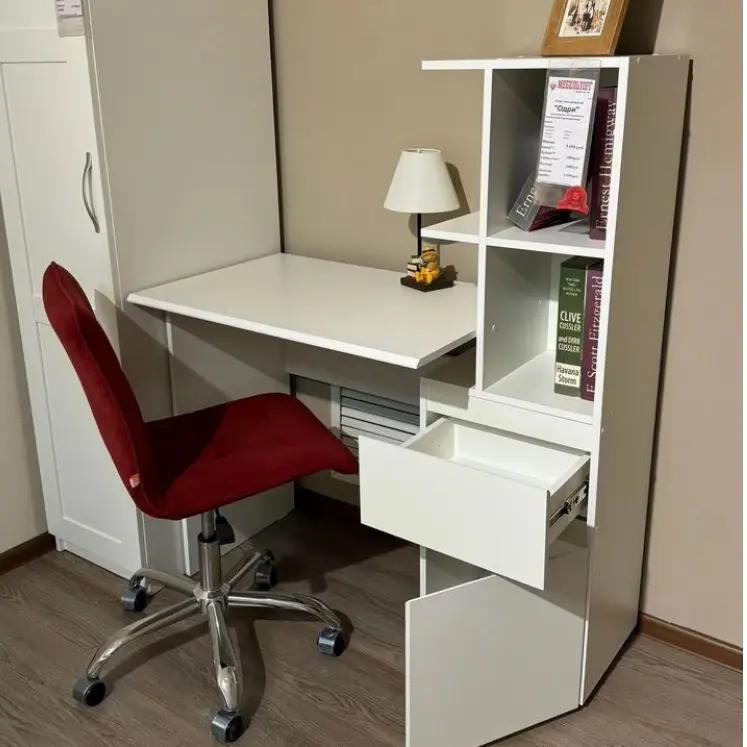 Модульная система "Одри" Стол письменный с надстройкой